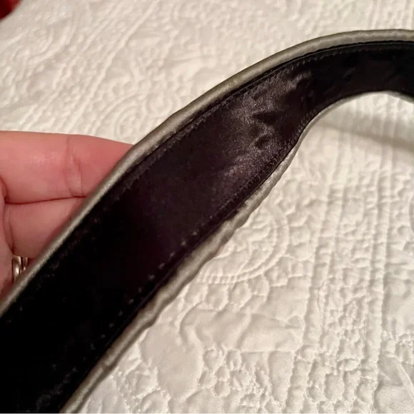 NWT Hand-Beaded Skull & Bones Purse Bag by From India To You, Black/Silver - Picture 12 of 17